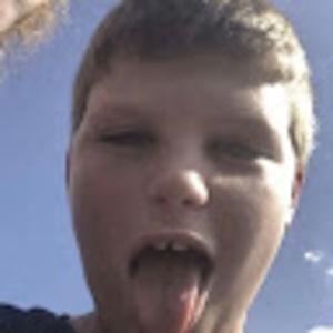 Meet your Posher, Bazzy